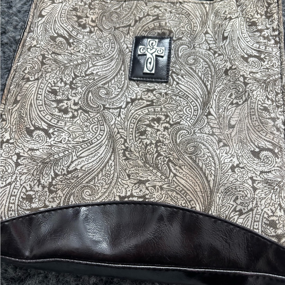 Elegant brown and Cream Tote Bag - Picture 3 of 13